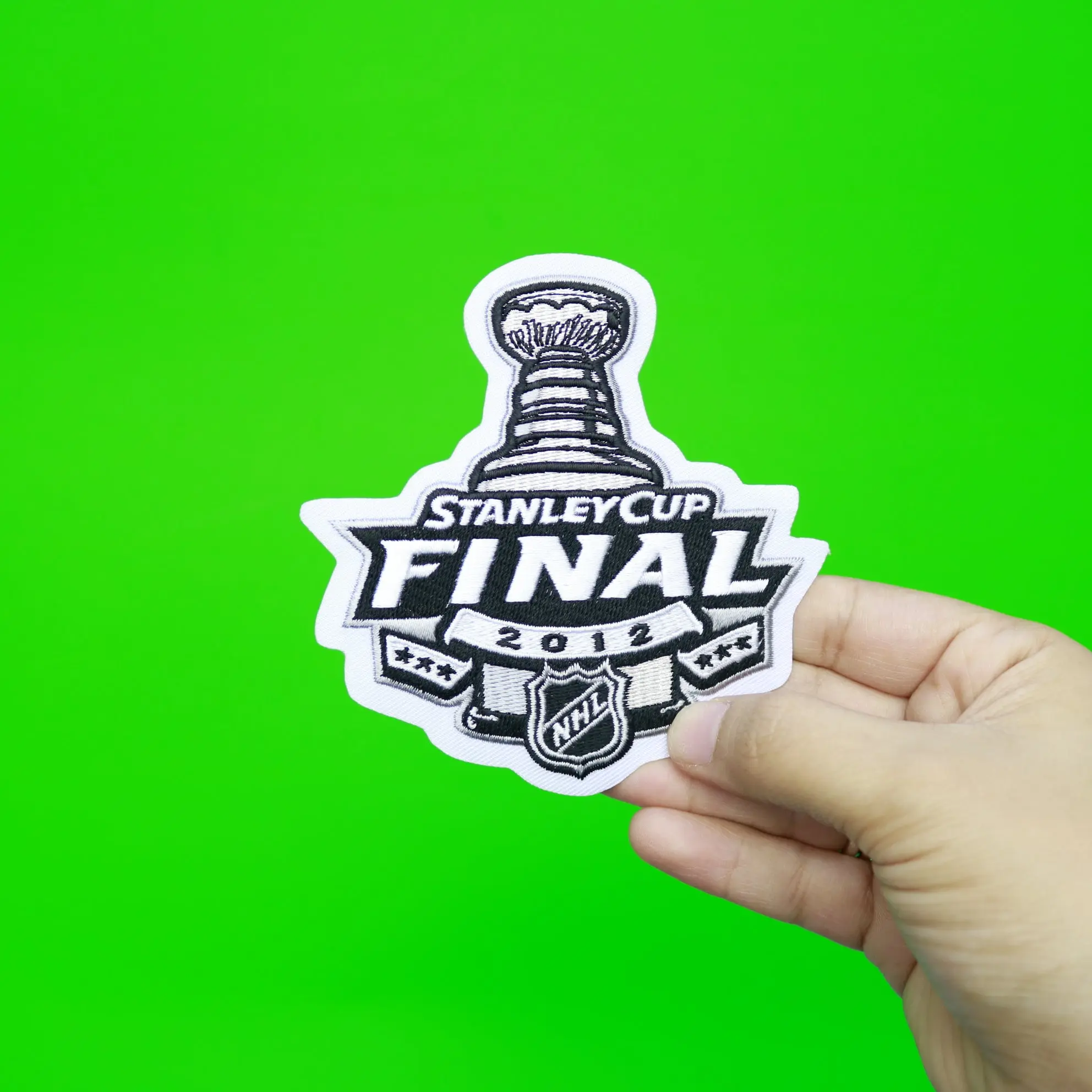 2012 NHL Stanley Cup Final Logo Jersey Patch New Jersey Devils vs. Los Angeles Kings - Image 2
