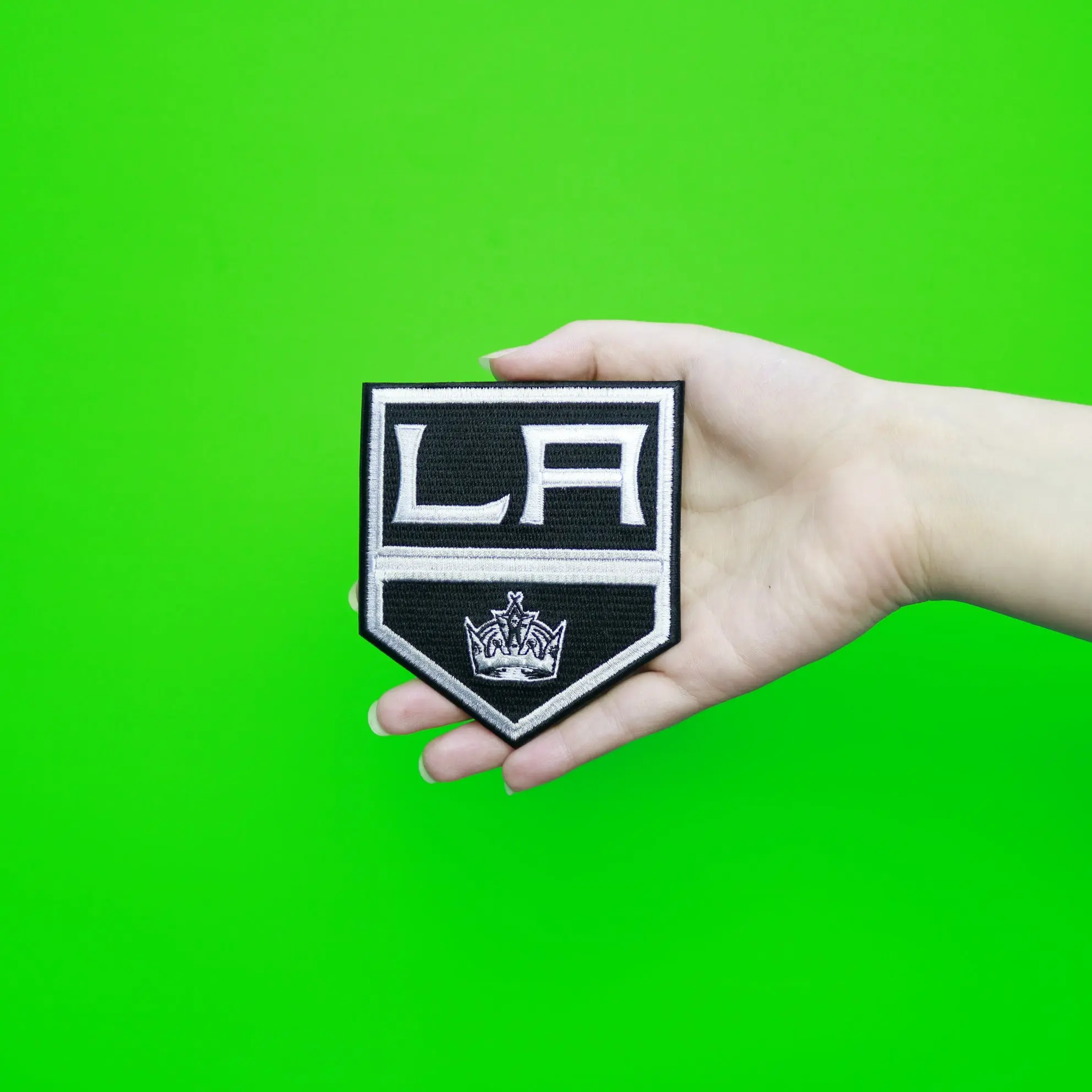 Los Angeles Kings Official NHL Primary Team Logo Patch - Image 2