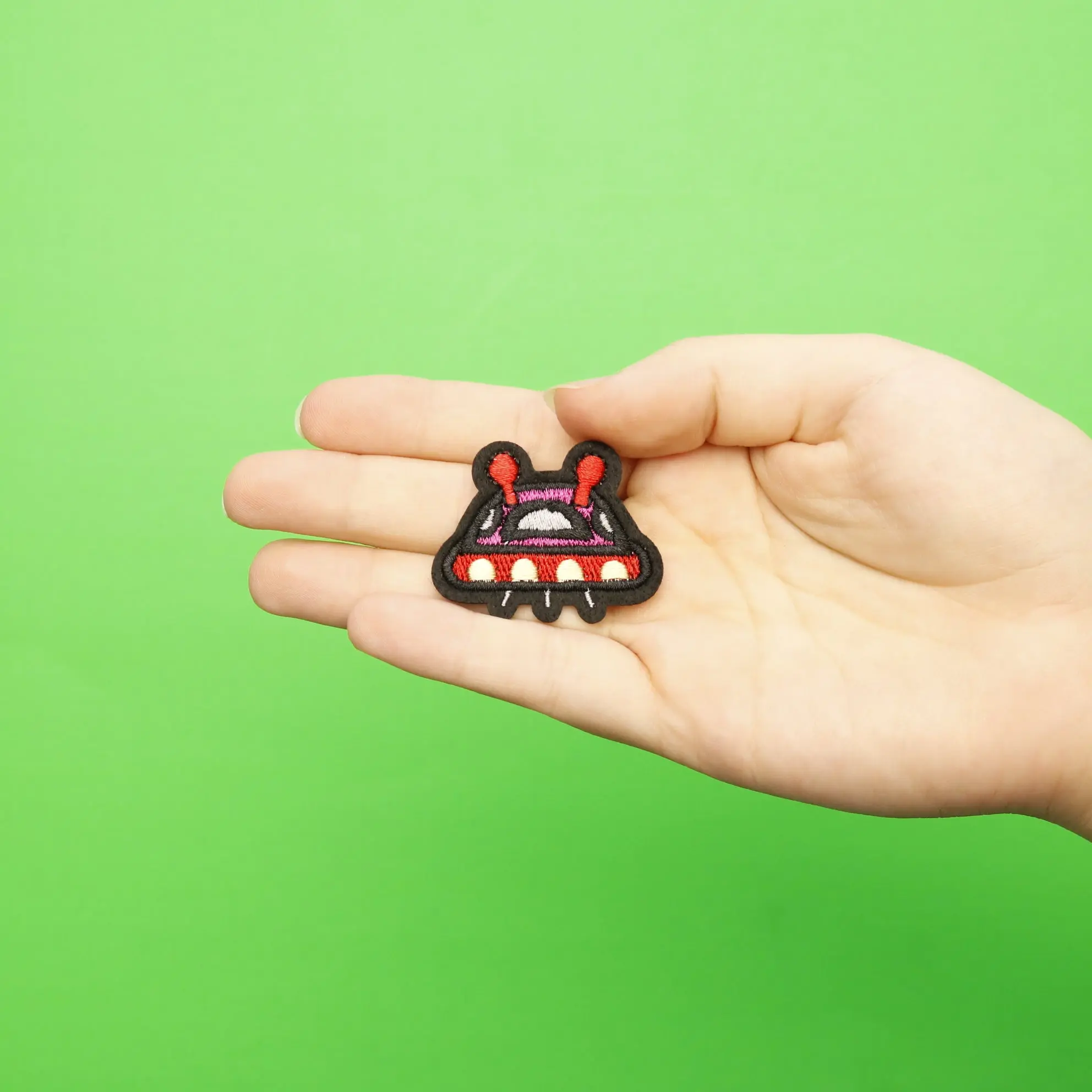Small Red UFO Alien Spaceship Embroidered Iron On Patch - Image 2